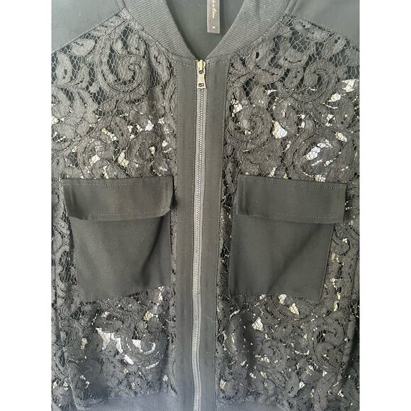 BCBGMAXAZRIA Women's Black Lace Bomber Jacket Size M Long Sleeve Zip Front - Picture 3 of 9